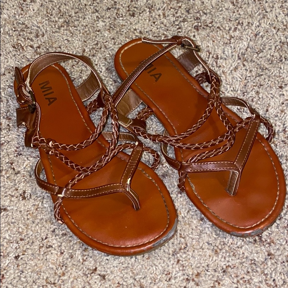 sandals